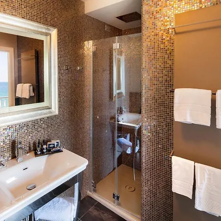 Hotel Savoia 3*
