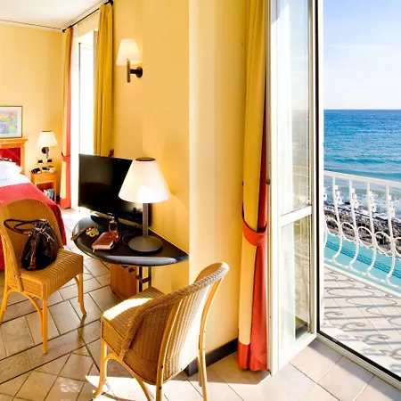 Savoia 3* אלסיו