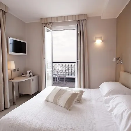 Hotel Savoia 3*