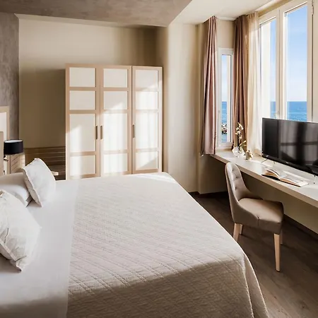 Savoia 3* Alassio