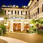 Savoia 3*