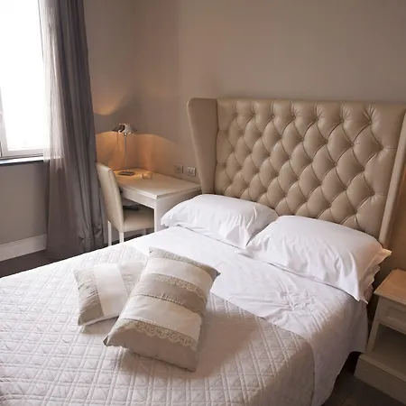 فندق Savoia 3*