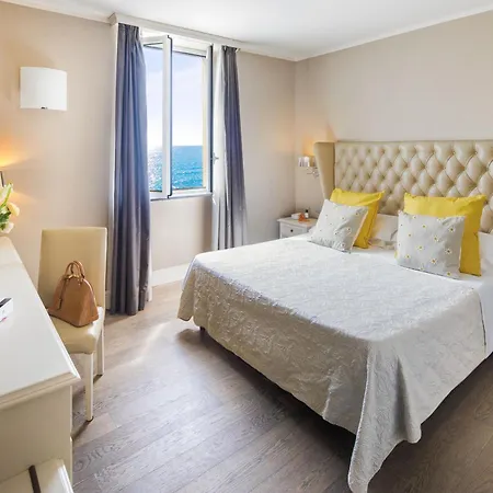 Hotel Savoia