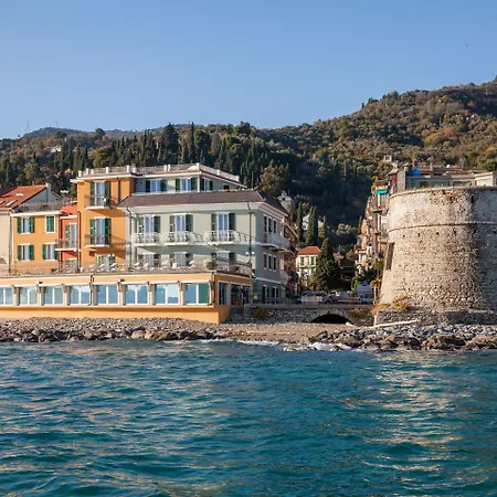 Savoia Hotel 3*