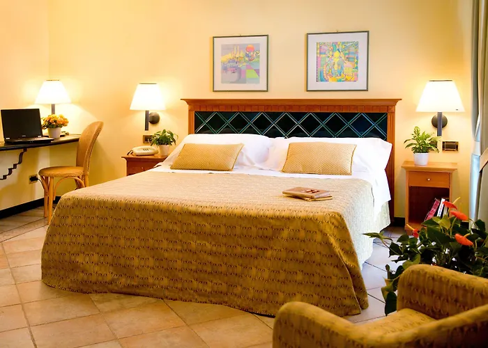 Savoia Отель Алассио